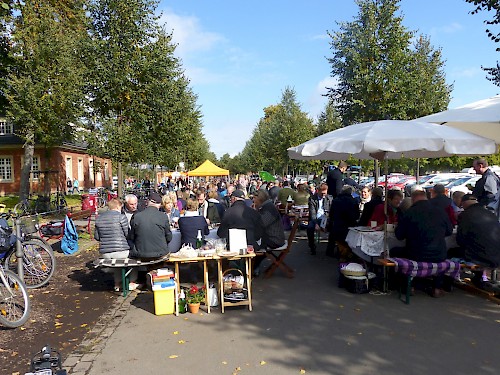 Bürgerbrunch auf der Promenade vor dem Schloss 2015